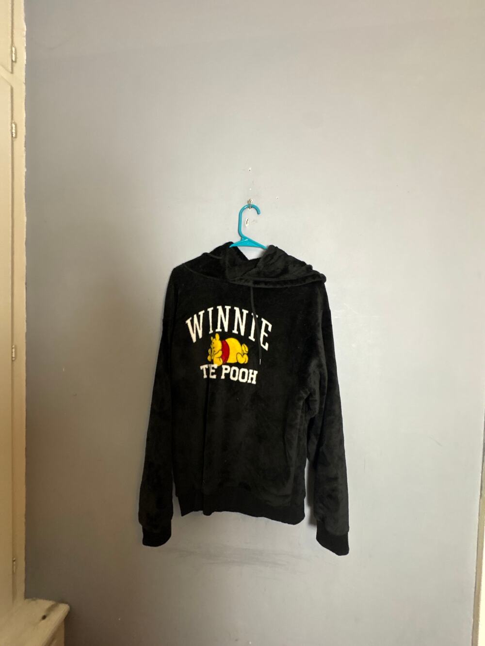 Disney Winnie the Pooh Womens Black Plush Fleece Hoodie XL